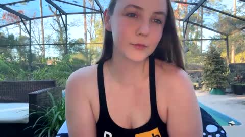 Snapshot of syndica chatting on 25, 1, 2025 Jennah online show from 25, 1, 2025