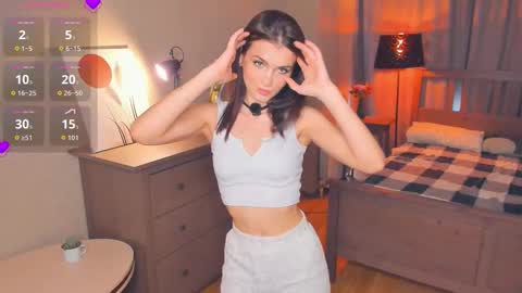 Snapshot of synne_glows chatting on 10, 10, 2025 Eva online show from 10, 10, 2025