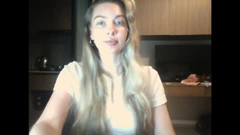 Snapshot of syrami chatting on 24, 2, 2026 syrami online show from 24, 2, 2026