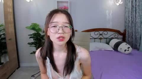 Snapshot of syuri_sun chatting on 30, 6, 2026 Yuki online show from 30, 6, 2026