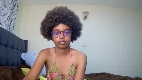 Snapshot of t_okyo chatting on 9, 12, 2024 TOKYO online show from 9, 12, 2024