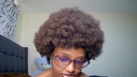 Snapshot of t_okyo chatting on 14, 12, 2024 TOKYO online show from 14, 12, 2024