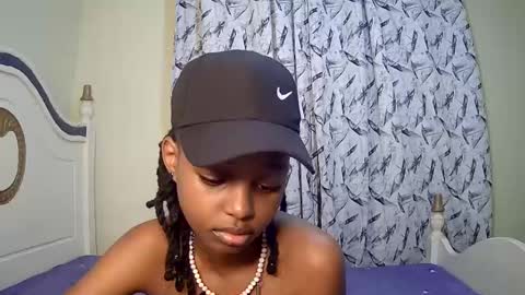 Snapshot of t_okyo chatting on 2, 3, 2025 TOKYO online show from 2, 3, 2025