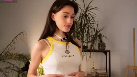 Snapshot of t_tragedienne chatting on 1, 10, 2025 Heeey im Helena3 -- fav555100333 -- pvts only premium and after my public show 3 online show from 1, 10, 2025