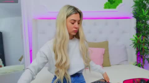 Snapshot of taahiraarabian chatting on 30, 12, 2024 Arianna online show from 30, 12, 2024