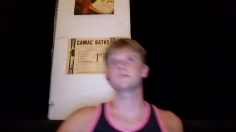 collegetwinkboi online show from 16, 7, 2026