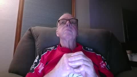 Snapshot of tacrunner66_ chatting on 2, 2, 2025 tacrunner66_ online show from 2, 2, 2025