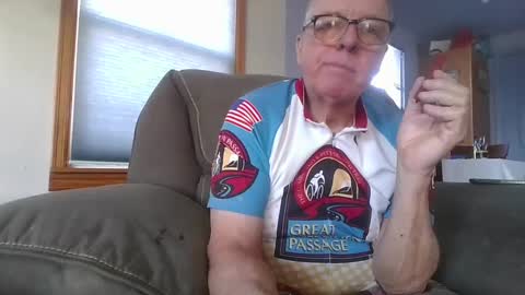 Snapshot of tacrunner66_ chatting on 4, 2, 2025 tacrunner66_ online show from 4, 2, 2025