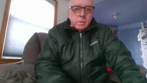 Snapshot of tacrunner66_ chatting on 5, 2, 2025 tacrunner66_ online show from 5, 2, 2025