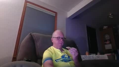 Snapshot of tacrunner66_ chatting on 10, 10, 2025 tacrunner66_ online show from 10, 10, 2025
