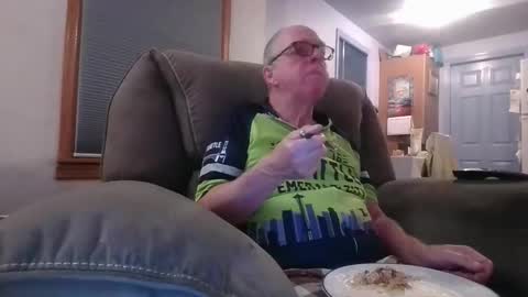 Snapshot of tacrunner66_ chatting on 6, 11, 2025 tacrunner66_ online show from 6, 11, 2025