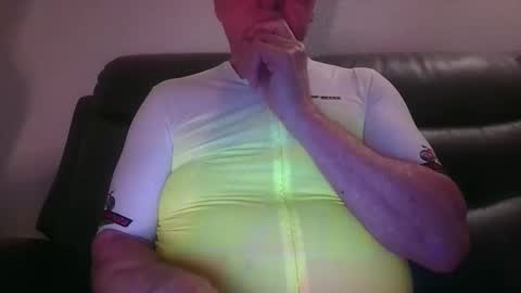 Snapshot of tacrunner66_ chatting on 21, 11, 2025 tacrunner66_ online show from 21, 11, 2025