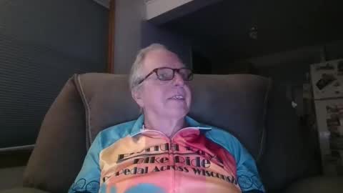 tacrunner66_ online show from 12, 4, 2026