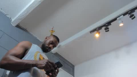 Snapshot of tafari_1 chatting on 15, 12, 2024 Tafari Zulu online show from 15, 12, 2024