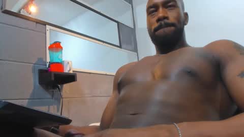 Snapshot of tafari_1 chatting on 25, 12, 2024 Tafari Zulu online show from 25, 12, 2024