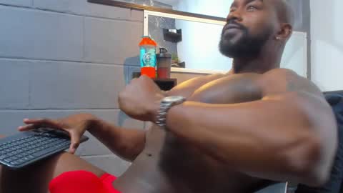 Snapshot of tafari_1 chatting on 6, 2, 2025 Tafari Zulu online show from 6, 2, 2025