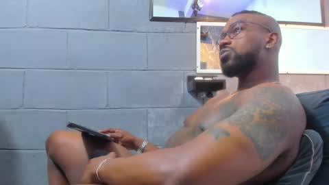 Snapshot of tafari_1 chatting on 18, 10, 2025 Tafari Zulu online show from 18, 10, 2025