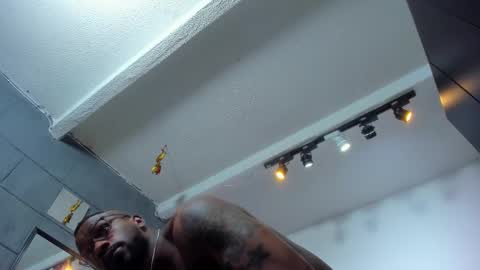 Snapshot of tafari_1 chatting on 4, 11, 2025 Tafari Zulu online show from 4, 11, 2025