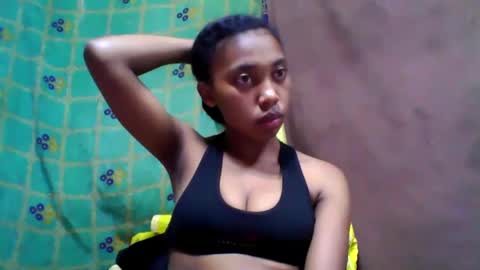 Snapshot of tahiriniah chatting on 3, 3, 2025 tahiriniah online show from 3, 3, 2025