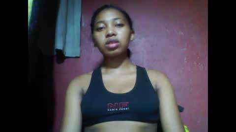 Snapshot of tahiriniah chatting on 4, 3, 2025 tahiriniah online show from 4, 3, 2025