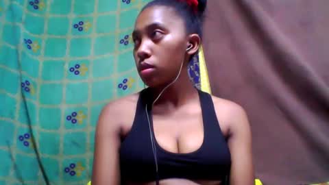 Snapshot of tahiriniah chatting on 9, 3, 2025 tahiriniah online show from 9, 3, 2025