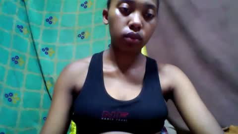 Snapshot of tahiriniah chatting on 12, 3, 2025 tahiriniah online show from 12, 3, 2025