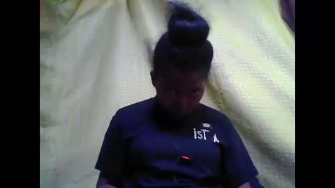 Snapshot of tahiriniah chatting on 9, 9, 2025 tahiriniah online show from 9, 9, 2025