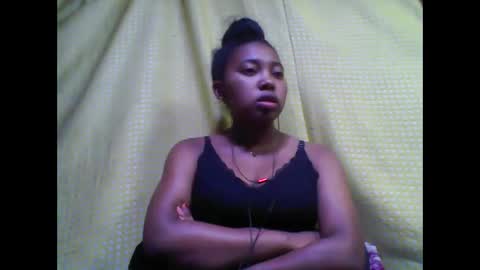 Snapshot of tahiriniah chatting on 14, 9, 2025 tahiriniah online show from 14, 9, 2025