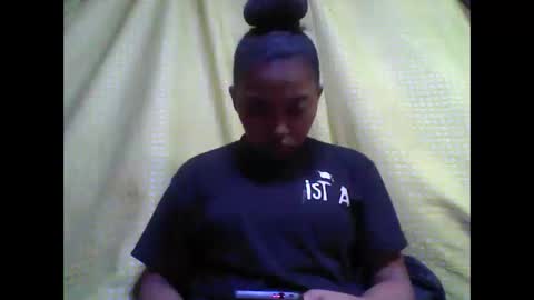 Snapshot of tahiriniah chatting on 18, 9, 2025 tahiriniah online show from 18, 9, 2025