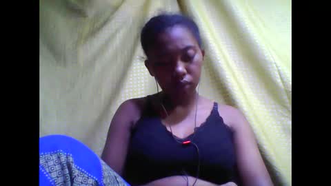 Snapshot of tahiriniah chatting on 22, 9, 2025 tahiriniah online show from 22, 9, 2025