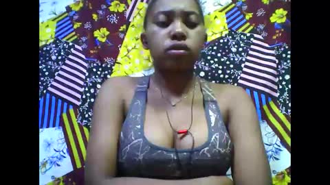 Snapshot of tahiriniah chatting on 29, 11, 2025 tahiriniah online show from 29, 11, 2025