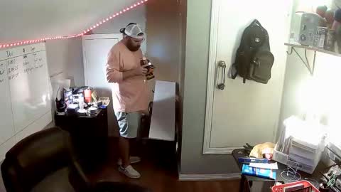 TaintNuzzler online show from 23, 10, 2025