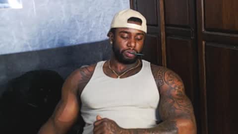 Tairon Tucke online show from 20, 12, 2024