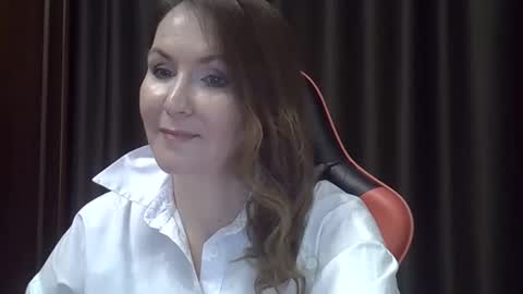 Snapshot of taisialucky77 chatting on 23, 11, 2025 taisialucky77 online show from 23, 11, 2025