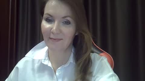 Snapshot of taisialucky77 chatting on 5, 12, 2025 taisialucky77 online show from 5, 12, 2025