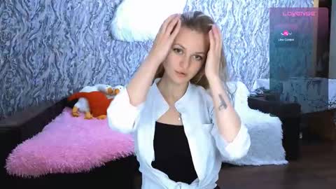 Snapshot of taissia_sweet chatting on 29, 9, 2025 Im Taya online show from 29, 9, 2025