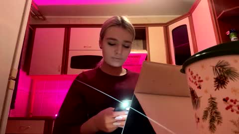 Mia online show from 18, 2, 2026