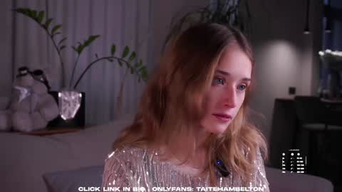 Snapshot of taitehambelton chatting on 9, 9, 2025 Mia online show from 9, 9, 2025