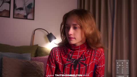 Snapshot of taitehambelton chatting on 2, 11, 2025 Mia online show from 2, 11, 2025