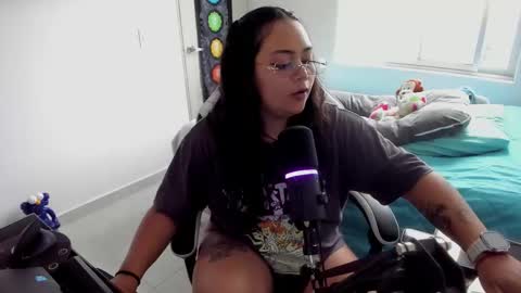 Snapshot of takaragr chatting on 13, 11, 2025 kalagr online show from 13, 11, 2025