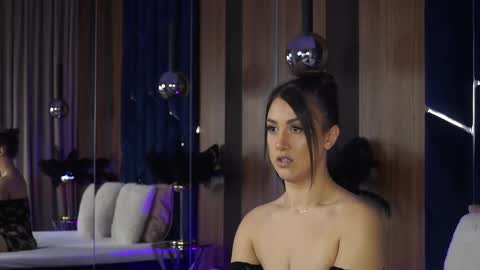 TaliaLure online show from 5, 11, 2025