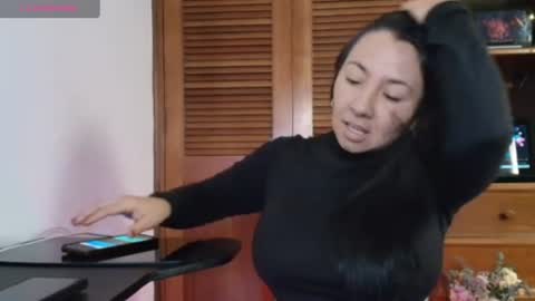Talia peach online show from 2, 7, 2026
