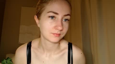 Snapshot of taliiyafiredream chatting on 9, 1, 2025 Kira online show from 9, 1, 2025