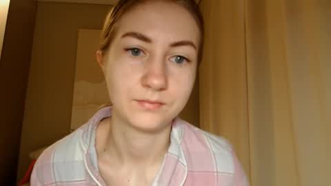 Snapshot of taliiyafiredream chatting on 3, 2, 2025 Kira online show from 3, 2, 2025