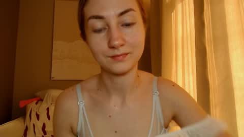 Snapshot of taliiyafiredream chatting on 10, 2, 2025 Kira online show from 10, 2, 2025