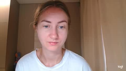 Snapshot of taliiyafiredream chatting on 12, 9, 2025 Kira online show from 12, 9, 2025