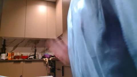 Snapshot of taliiyafiredream chatting on 23, 10, 2025 Kira online show from 23, 10, 2025