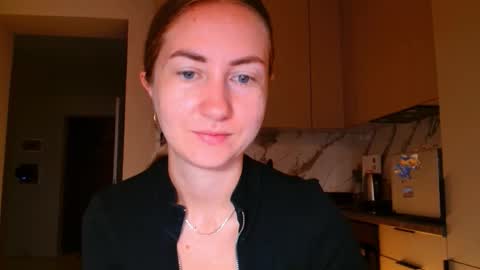 Snapshot of taliiyafiredream chatting on 25, 10, 2025 Kira online show from 25, 10, 2025