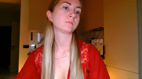 Snapshot of taliiyafiredream chatting on 20, 11, 2025 Kira online show from 20, 11, 2025