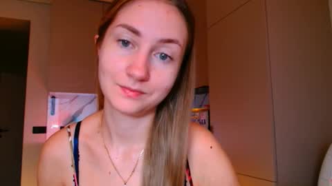 Snapshot of taliiyafiredream chatting on 4, 12, 2025 Kira online show from 4, 12, 2025